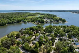 33 Kingwood St, Wareham, MA 02571 - Photo 27