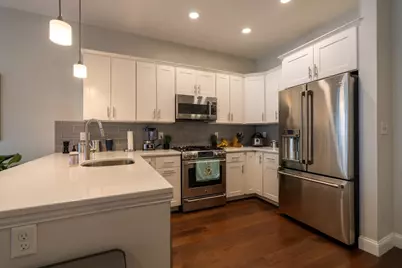170 W Broadway #305, Boston, MA 02127 - Photo 7