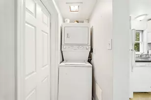 722 Highland Ave, Malden, MA 02148 - Photo 9