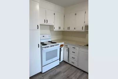 685 Moody Street #11, Waltham, MA 02453 - Photo 3