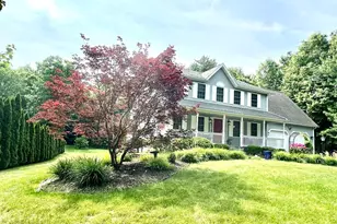 36 Stebbins St, Belchertown, MA 01007 - Photo 3