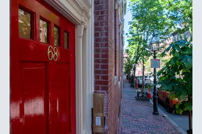 68 Phillips St #6, Boston, MA 02114 - Photo 1