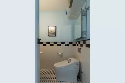 68 Phillips St #6, Boston, MA 02114 - Photo 13