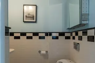 68 Phillips St, Boston, MA 02114 - Photo 13