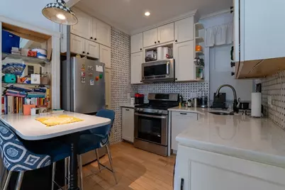 68 Phillips St #6, Boston, MA 02114 - Photo 7