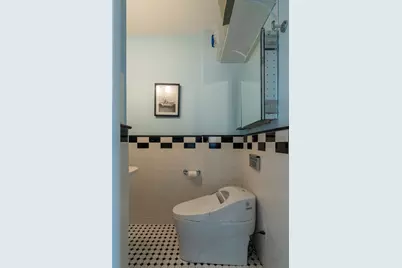 68 Phillips St #6, Boston, MA 02114 - Photo 13