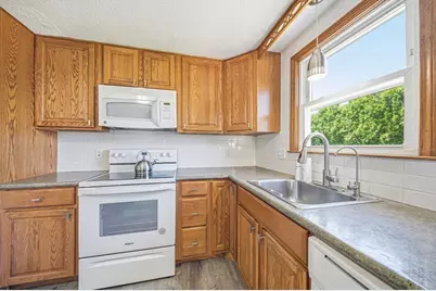 26-28 Desmond Ave, Watertown, MA 02472 - Photo 11