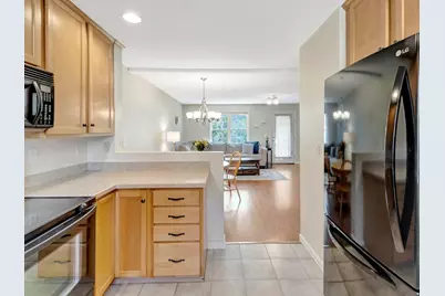 13 Shawmut Ave #13, Mansfield, MA 02048 - Photo 11