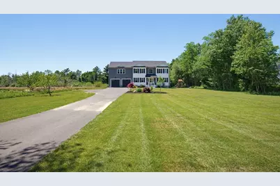1479 Main St, Acushnet, MA 02743 - Photo 5