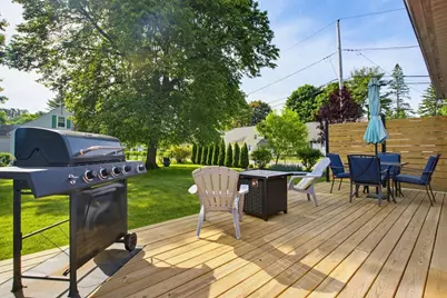 7 West St, Oxford, MA 01540 - Photo 5
