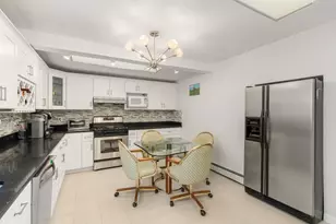 27 Windom St, Boston, MA 02134 - Photo 11