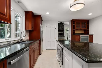 141 Westgate Road, Wellesley, MA 02481 - Photo 9