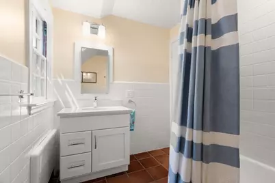 28 York Rd, Newton, MA 02468 - Photo 15