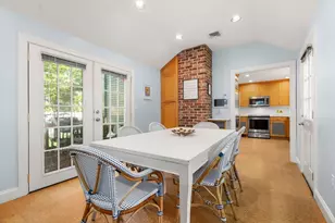 28 York Rd, Newton, MA 02468 - Photo 5