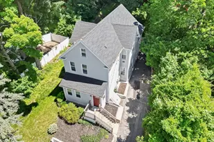 163 Elm St, Amesbury, MA 01913 - Photo 19
