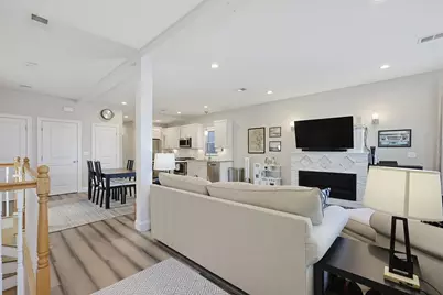 56 Byron St #2, Boston, MA 02128 - Photo 5