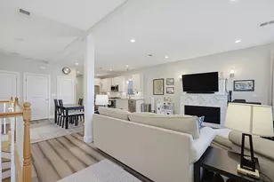 56 Byron St, Boston, MA 02128 - Photo 5