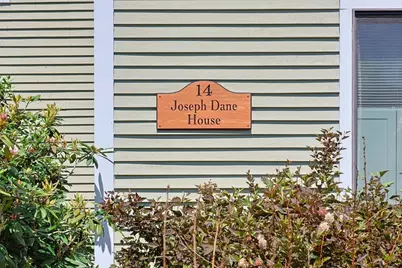 14 Concord Greene #8, Concord, MA 01742 - Photo 19