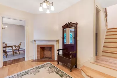 38 Fifth St, Medford, MA 02155 - Photo 5
