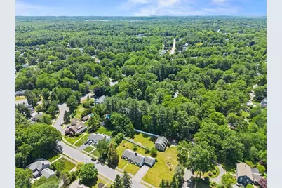 7 Eastway, Reading, MA 01867 - Photo 25