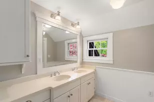 845 N, Walpole, MA 02081 - Photo 31