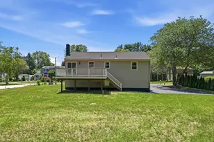 30 Kathy Terrace, Agawam, MA 01030 - Photo 5