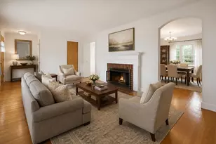 22 Chilton St, Belmont, MA 02478 - Photo 3