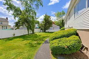 22 Chilton St, Belmont, MA 02478 - Photo 35