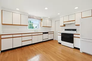 22 Chilton St, Belmont, MA 02478 - Photo 9