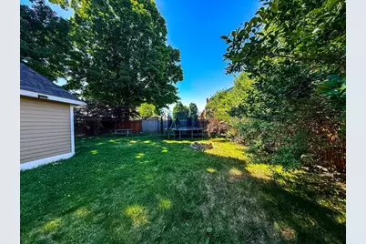 42 Winthrop St, Framingham, MA 01702 - Photo 39