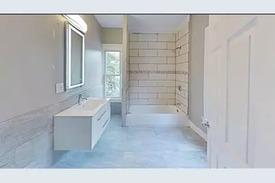 21 Montrose St, Boston, MA 02119 - Photo 13