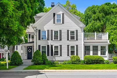 376 Main St #4, Amesbury, MA 01913 - Photo 1