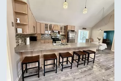 169 Park Ave W, Weymouth, MA 02190 - Photo 9