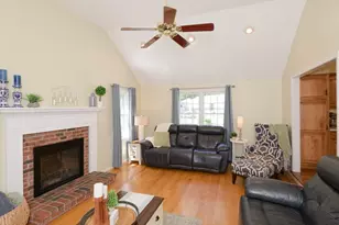 101 Hunter Rd, Uxbridge, MA 01569 - Photo 17
