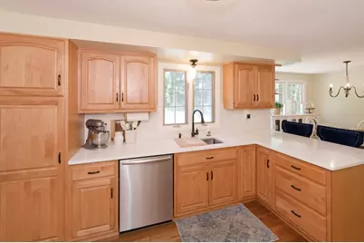 101 Hunter Rd, Uxbridge, MA 01569 - Photo 15