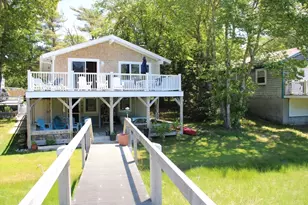133 Edgewater Dr W, Falmouth, MA 02536 - Photo 3