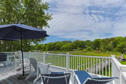 133 Edgewater Dr W, Falmouth, MA 02536 - Photo 7