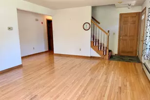 68 Hastings St, Greenfield, MA 01301 - Photo 9