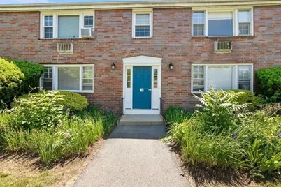 4 Myles Standish Dr #5, Haverhill, MA 01835 - Photo 5