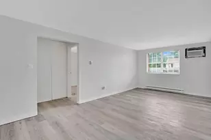 1304 Elm St, West Springfield, MA 01089 - Photo 11