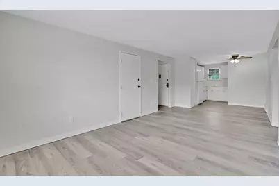 1304 Elm St. #3C, West Springfield, MA 01089 - Photo 11