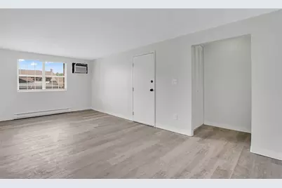 1304 Elm St. #3C, West Springfield, MA 01089 - Photo 7