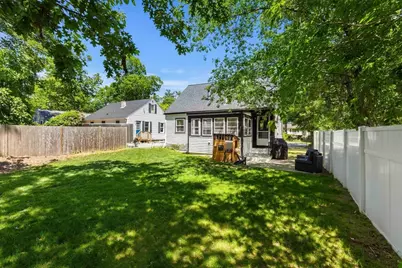 88 Hathaway St, Wareham, MA 02571 - Photo 29