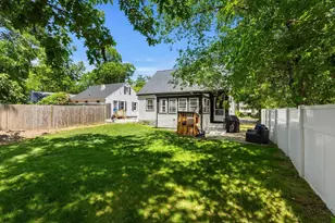 88 Hathaway St, Wareham, MA 02571 - Photo 29