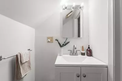 88 Hathaway St, Wareham, MA 02571 - Photo 25