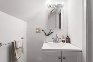 88 Hathaway St, Wareham, MA 02571 - Photo 25