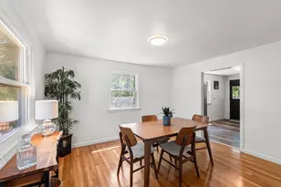 88 Hathaway St, Wareham, MA 02571 - Photo 11