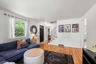 88 Hathaway St, Wareham, MA 02571 - Photo 9