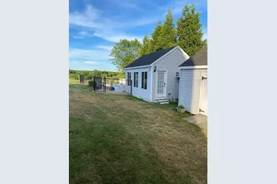 67 Franklin St, Halifax, MA 02338 - Photo 35