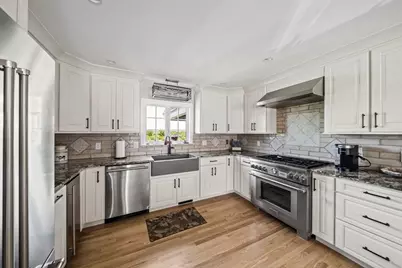 67 Franklin St, Halifax, MA 02338 - Photo 5